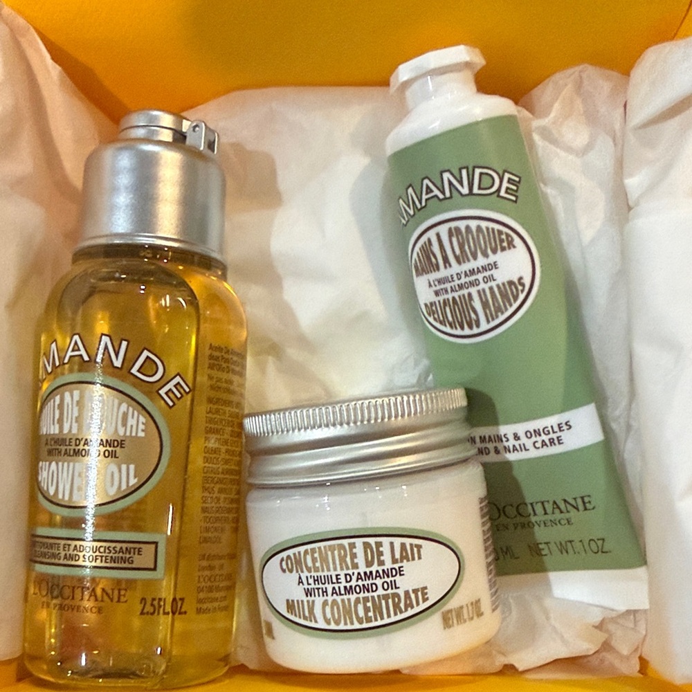 L'OCCITANE Almond Body Care Trio in Gold and Cream